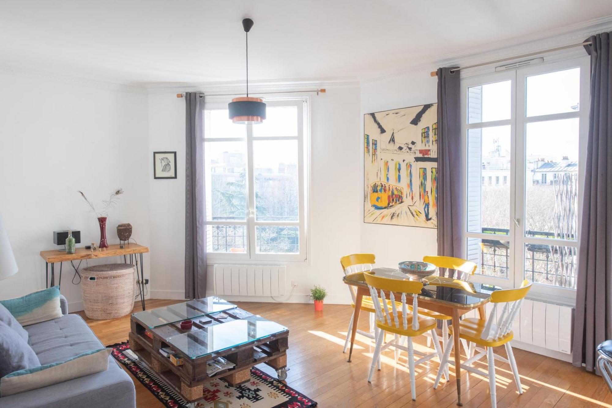 Cosy And Very Flat With Open View On A Parc * Parigi